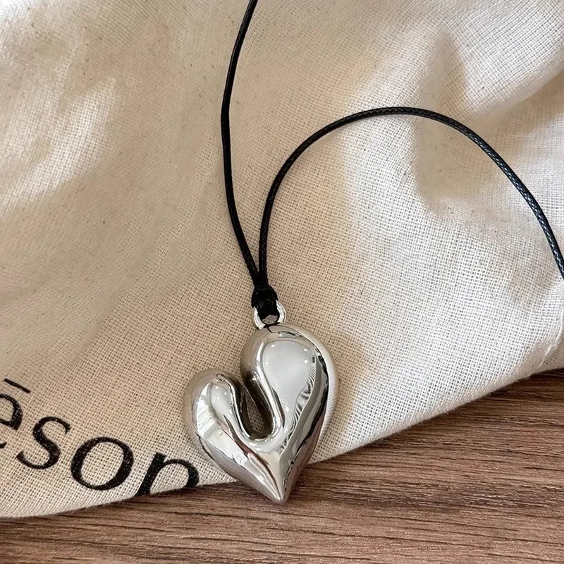 Vintage Heart Pendant Necklace